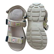 Cargar imagen en el visor de la galería, Sandalias de Flores
