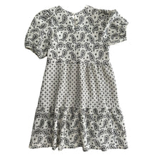 Cargar imagen en el visor de la galería, Vestido Blanco con Negro
