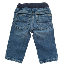 Cargar imagen en el visor de la galería, Pull-On Jeans
