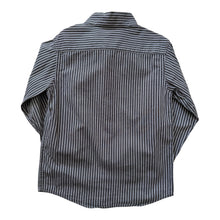 Cargar imagen en el visor de la galería, Camisa Gris con Líneas
