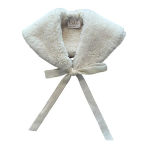 Cuello Beige