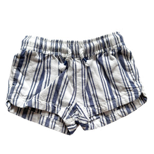 Short Azul y Blanco